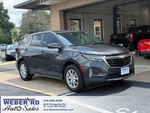 Used 2022 Chevrolet Equinox LT FWD image 1