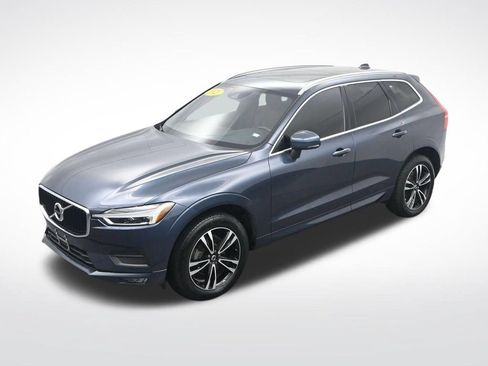 Used 2021 Volvo XC60 T5 Momentum w/ Protection Package Premier FWD image 30