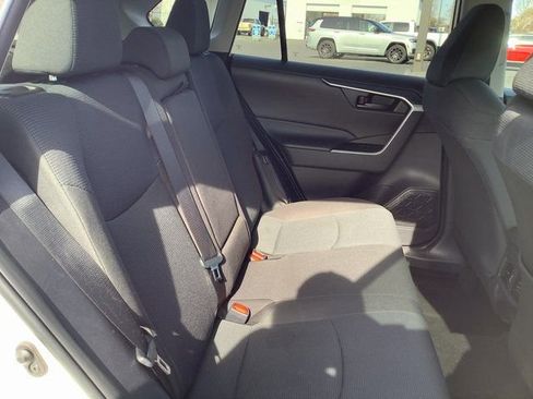 Used 2024 Toyota RAV4 LE image 33