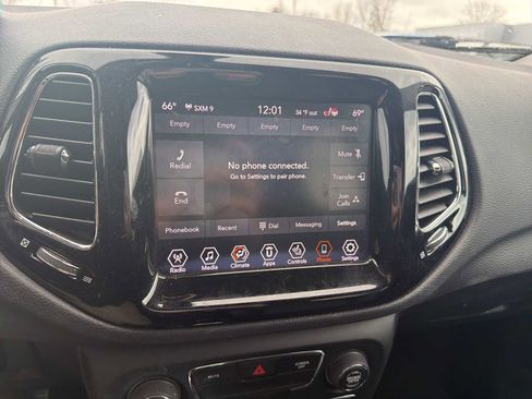 Used 2020 Jeep Compass Limited image 23