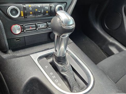 Used 2019 Ford Mustang Coupe w/ Black Accent Package RWD image 14