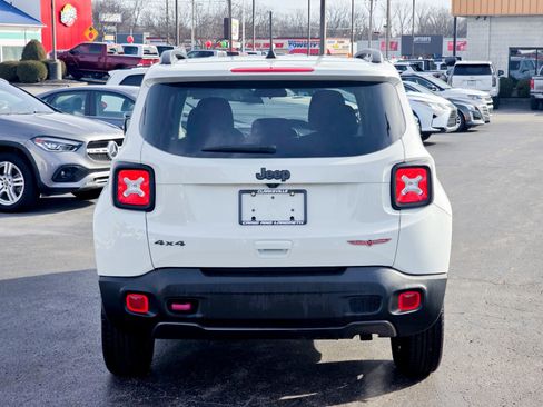 Used 2019 Jeep Renegade Trailhawk image 20