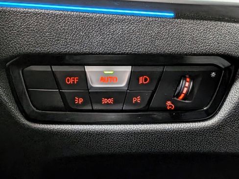 Used 2023 BMW i4 eDrive35 w/ Premium Package image 31