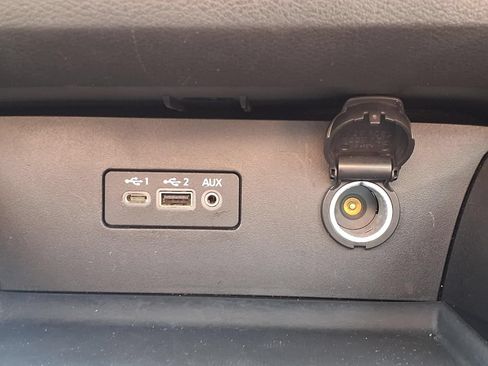 Used 2024 Nissan Altima 2.5 SV FWD image 9