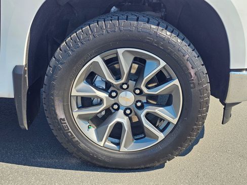 Used 2024 Chevrolet Silverado 1500 LT w/ All Star Edition Plus AWD/4WD image 9