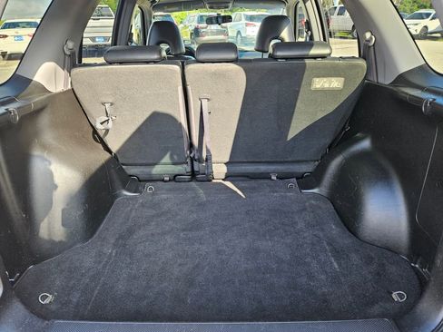 Used 2005 Honda CR-V EX image 25