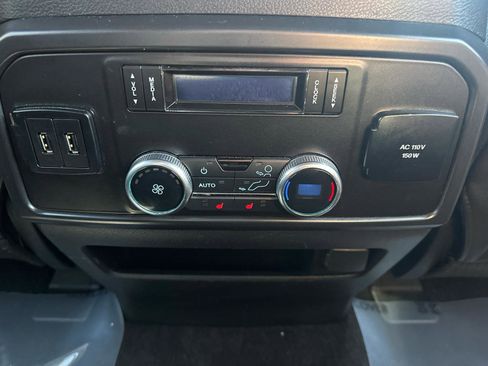 Used 2020 Ford Expedition Max Limited image 24