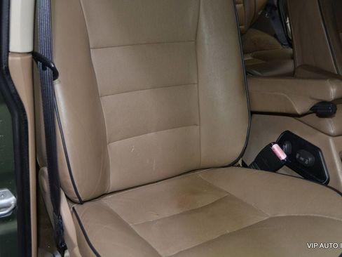 Used 2000 Land Rover Discovery image 16