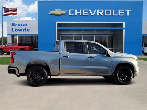 Used 2026 Chevrolet Silverado 1500 Custom image 6