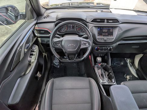 Certified 2022 Chevrolet TrailBlazer RS FWD image 15