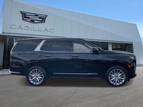 Certified 2023 Cadillac Escalade Premium Luxury image 5