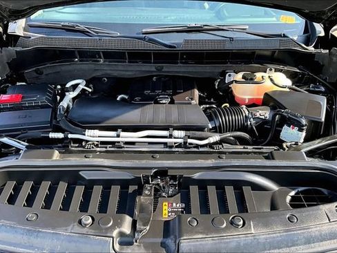 Certified 2023 Chevrolet Silverado 1500 LT AWD/4WD image 10