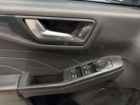 Certified 2023 Ford Escape ST-Line w/ Tech Pack #1 image 27