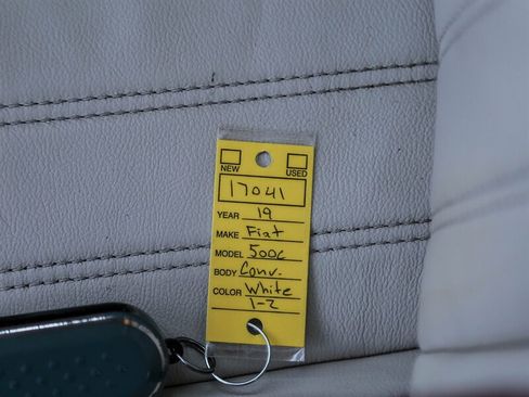 Used 2019 FIAT 500 Lounge FWD image 36