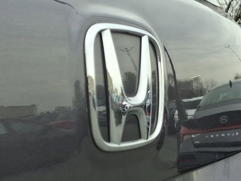 Used 2019 Honda Pilot Elite image 36