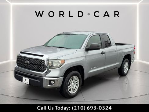 Used 2018 Toyota Tundra SR5 image 7