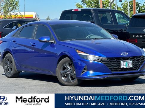 Used 2022 Hyundai Elantra SEL FWD image 1