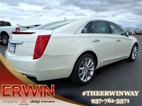 Used 2013 Cadillac XTS Luxury w/ Driver Awareness Package image 7