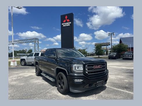 Used 2018 GMC Sierra 1500 4x4 Double Cab w/ Elevation Edition image 1