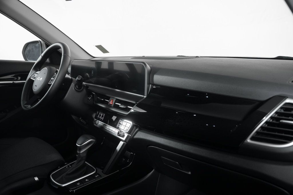 Used 2024 Kia Seltos S AWD/4WD image 34