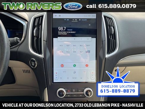 Used 2021 Ford Edge Titanium FWD image 22