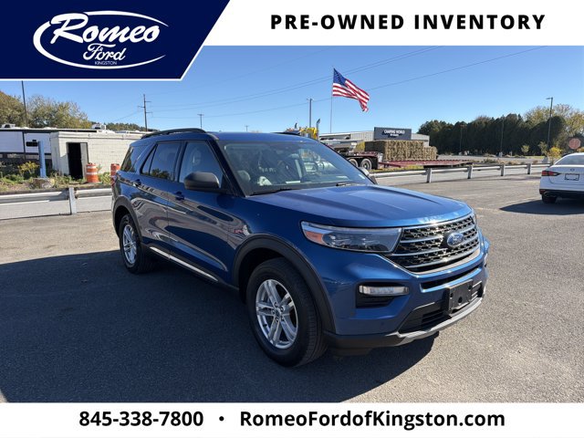 Certified 2022 Ford Explorer XLT w/ Equipment Group 202A AWD/4WD image 3