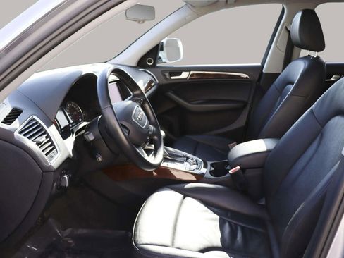 Used 2015 Audi Q5 2.0T Premium Plus w/ Technology Package image 19