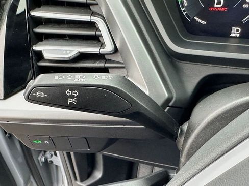 Used 2024 Audi Q4 e-tron Premium image 25