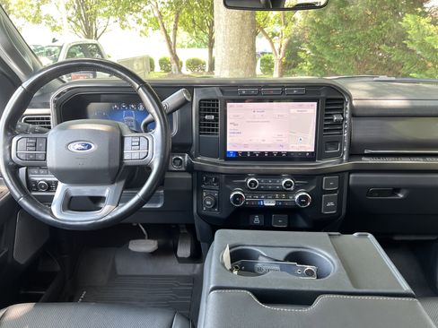 Used 2023 Ford F250 Lariat w/ Sport Appearance Package image 29