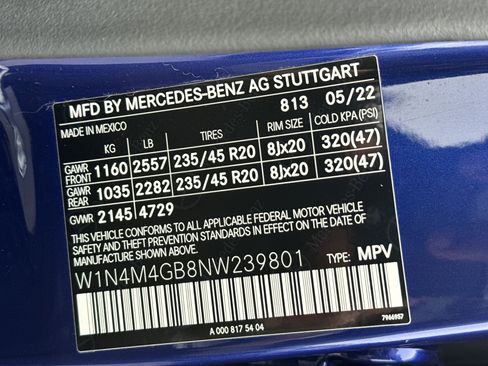 Used 2022 Mercedes-Benz GLB 250 image 37