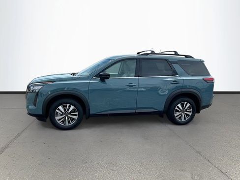 New 2026 Nissan Pathfinder SL AWD/4WD image 4