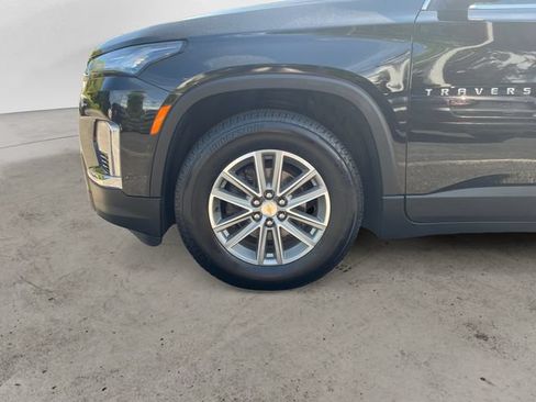 Used 2023 Chevrolet Traverse LT AWD/4WD image 14
