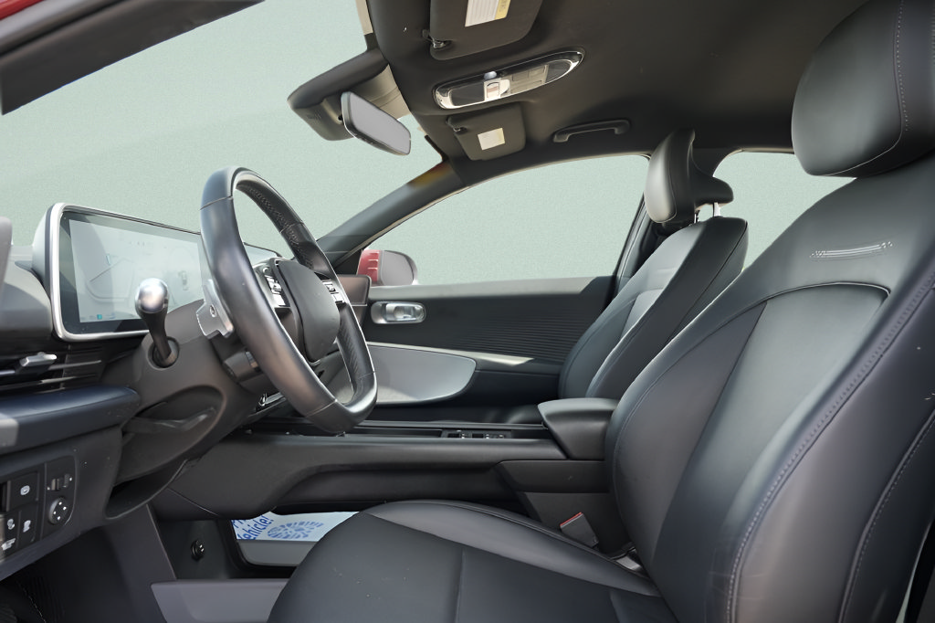 Certified 2025 Hyundai Ioniq 6 SEL AWD/4WD image 24