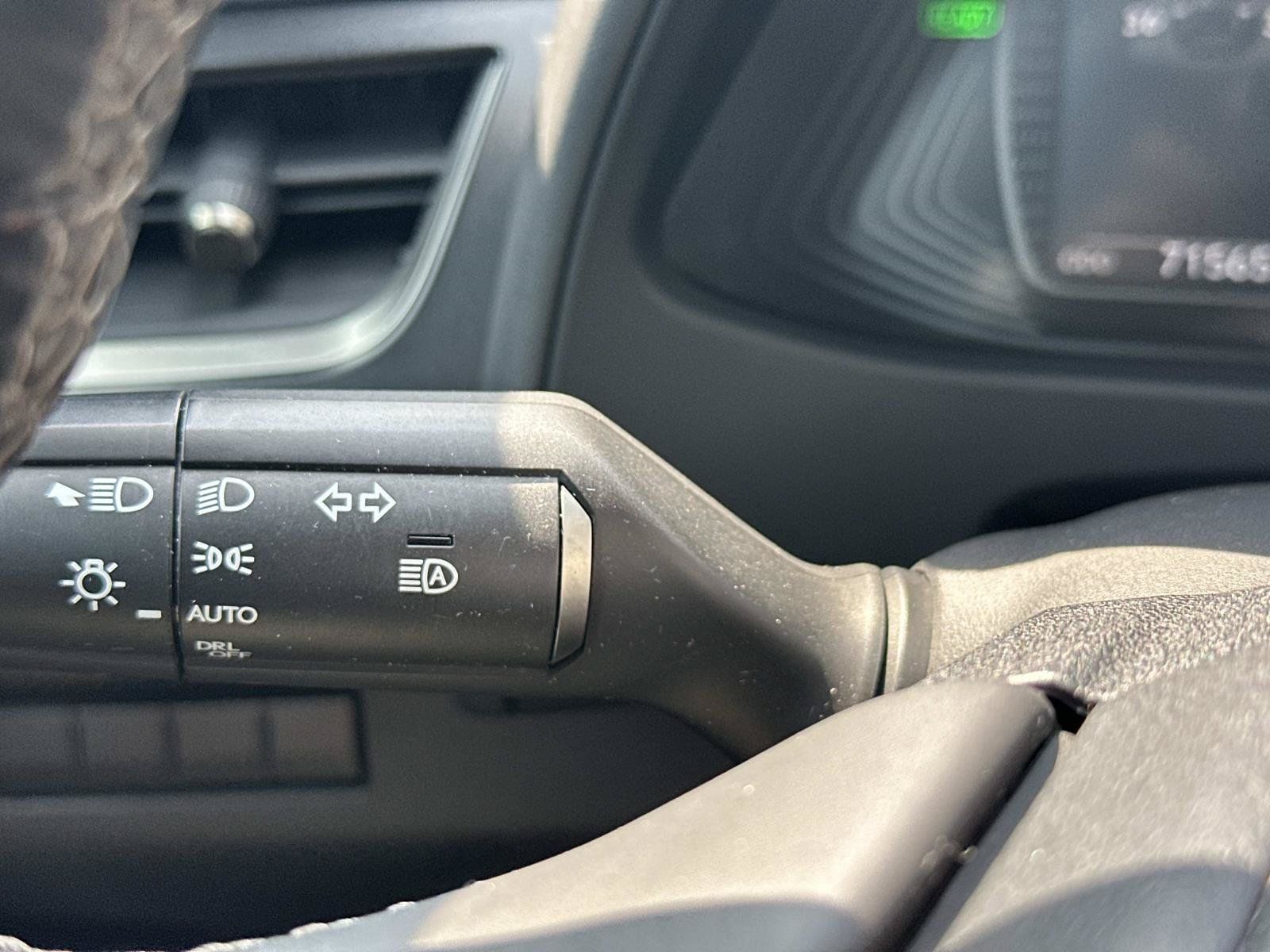 Used 2021 Lexus UX 250h w/ Premium Package AWD/4WD image 22