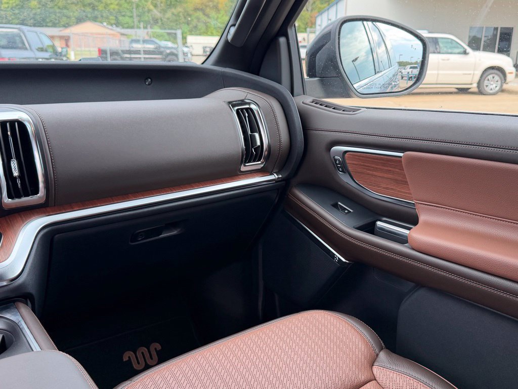 New 2027 Ford Expedition Max King Ranch RWD image 27