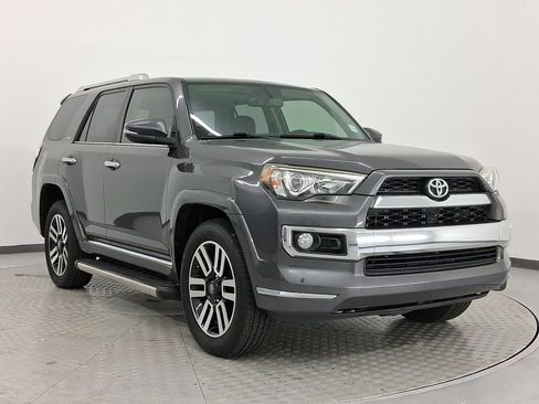 Used 2015 Toyota 4Runner Limited image 7
