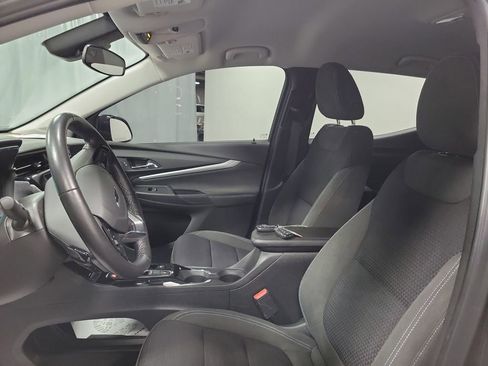 Used 2022 Chevrolet Bolt EUV LT w/ Comfort Package image 13