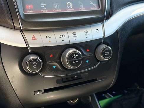 Used 2019 Dodge Journey GT AWD/4WD image 11