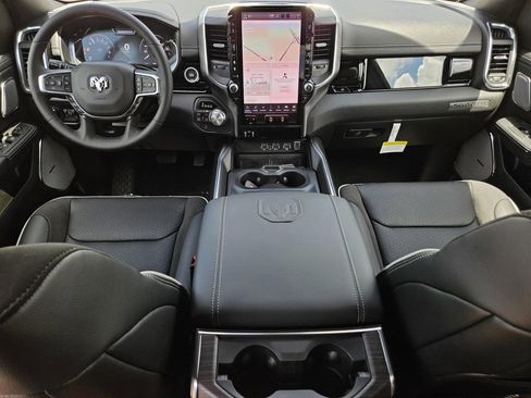 New 2025 RAM 1500 Laramie image 24