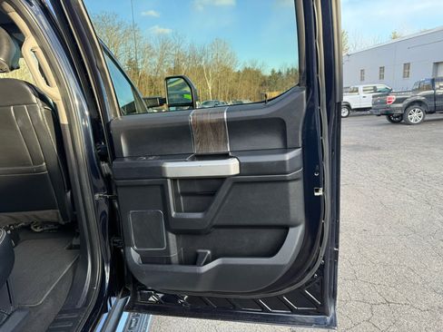 Used 2021 Ford F250 Lariat w/ Lariat Ultimate Package image 25