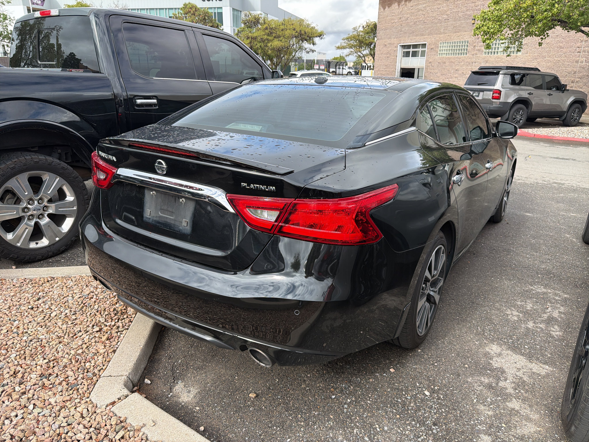 Used 2016 Nissan Maxima Platinum FWD image 4