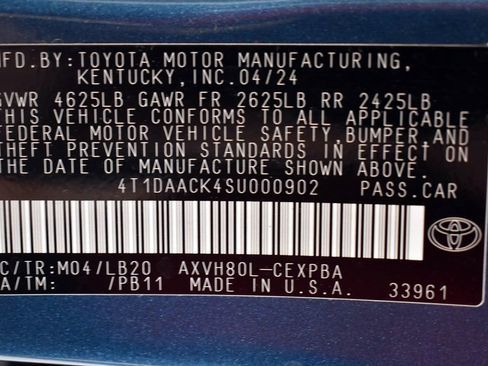 Used 2025 Toyota Camry XSE image 13