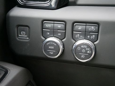 Used 2022 GMC Sierra 1500 AT4 AWD/4WD image 29