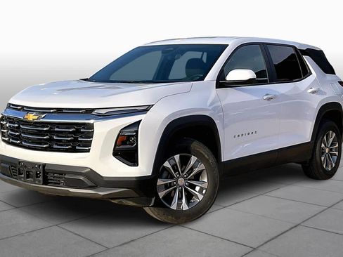 Certified 2025 Chevrolet Equinox LT image 3