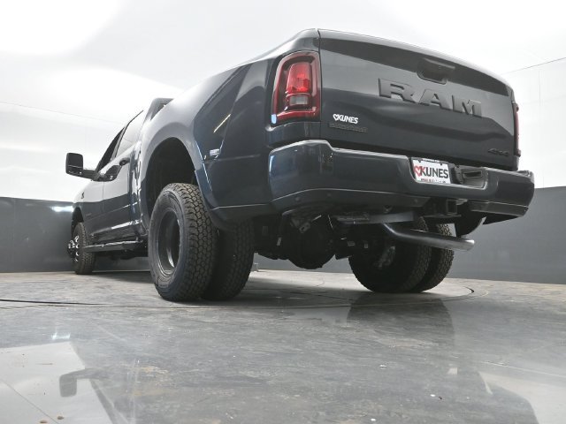 New 2027 RAM 3500 Big Horn AWD/4WD image 48