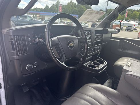 Used 2020 Chevrolet Express 2500 w/ Communications Package RWD image 11