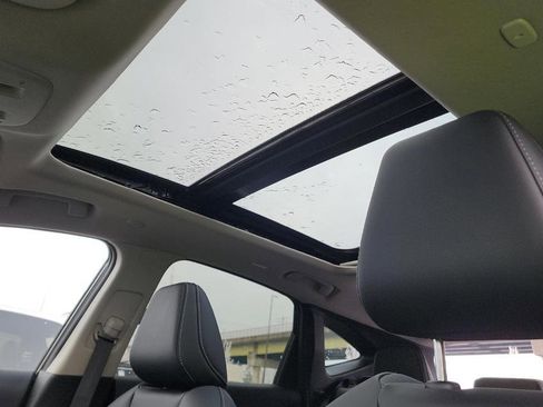 Used 2025 Nissan Murano SL image 8