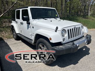 Used 2017 Jeep Wrangler Unlimited Sahara w/ Connectivity Group AWD/4WD video 1