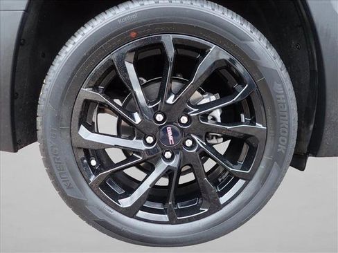 Used 2023 GMC Terrain SLE w/ Driver Convenience Package AWD/4WD image 7