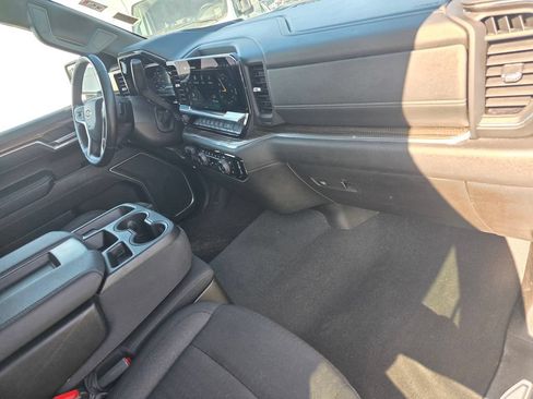 Used 2025 Chevrolet Silverado 1500 LT RWD image 23